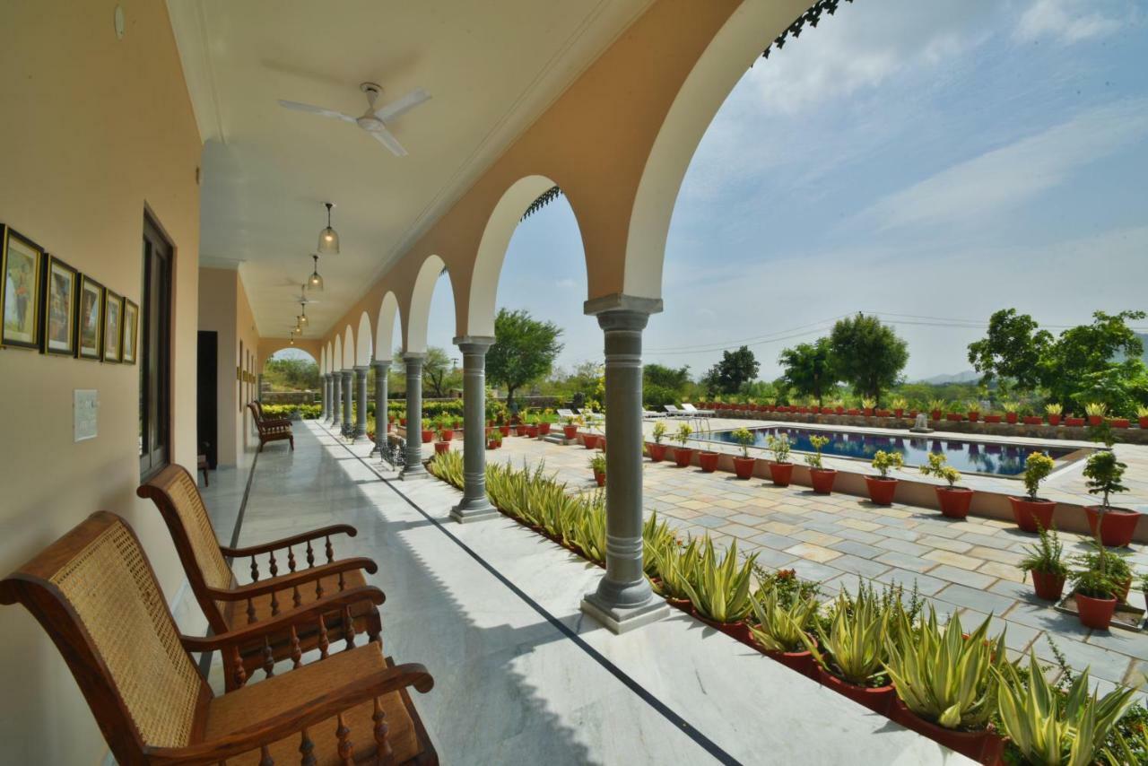 Premkunj Hotel Udaipur Esterno foto
