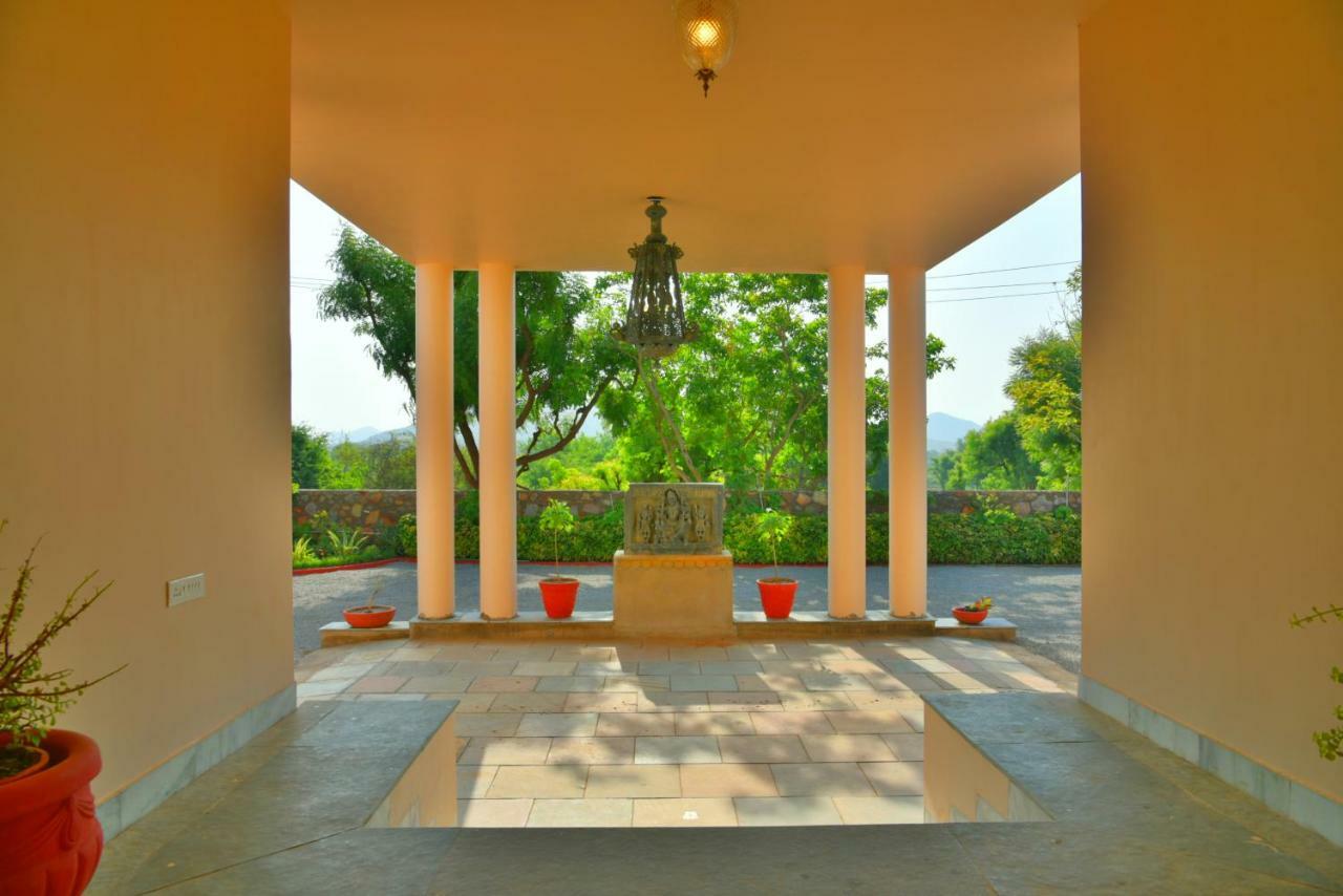 Premkunj Hotel Udaipur Esterno foto