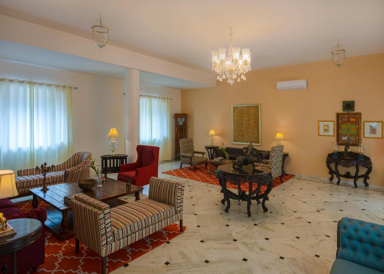 Premkunj Hotel Udaipur Esterno foto