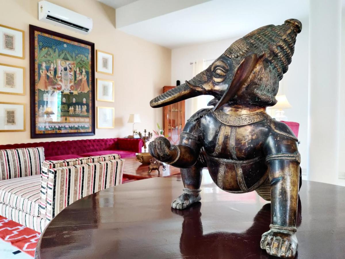 Premkunj Hotel Udaipur Esterno foto