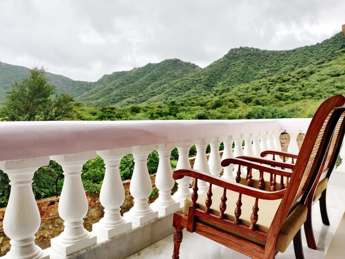 Premkunj Hotel Udaipur Esterno foto