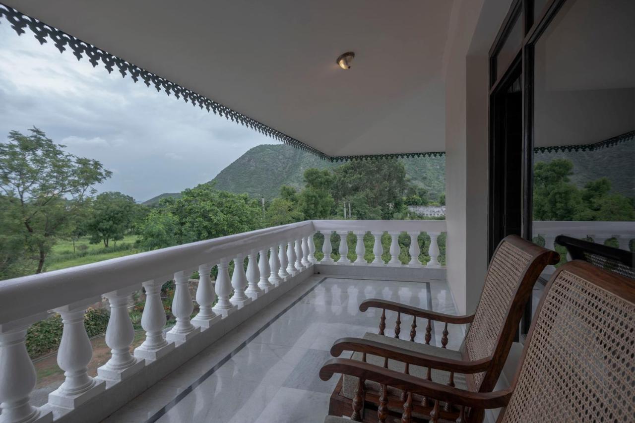 Premkunj Hotel Udaipur Esterno foto